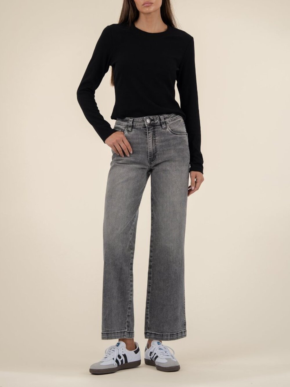 Kut from the Kloth Pattie High Rise Straight Leg in Acquainted Wash Size 6 / Ac